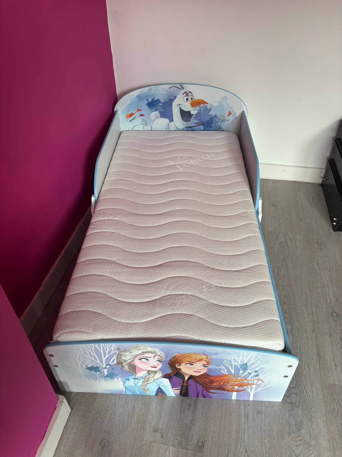 Kinder bed, Ophalen, Zo goed als nieuw, Matras