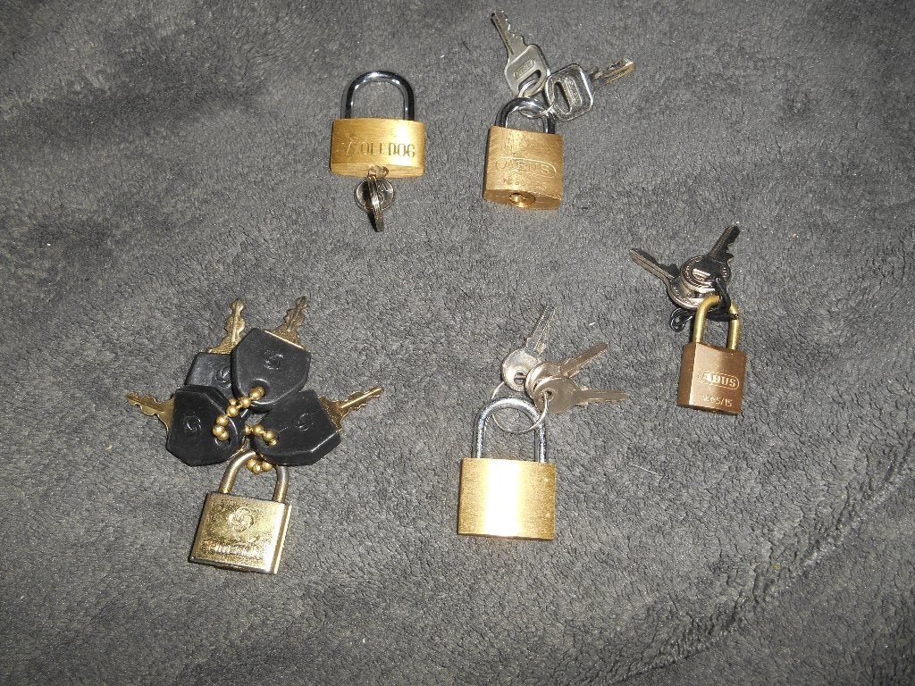 Lot de 5 Cadenas, Enlèvement ou Envoi