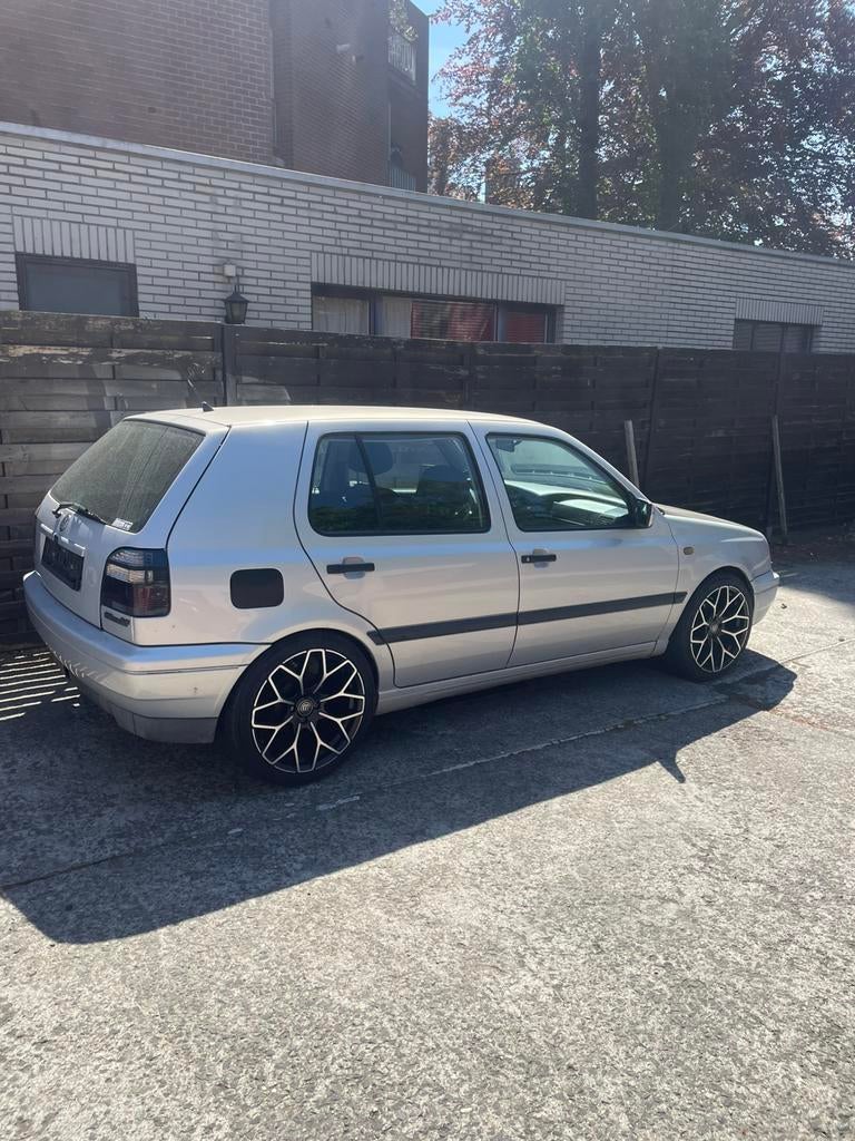 Golf 3 1.4liter 1997, Auto's, Stof, USB, 4 cilinders, Overige kleuren
