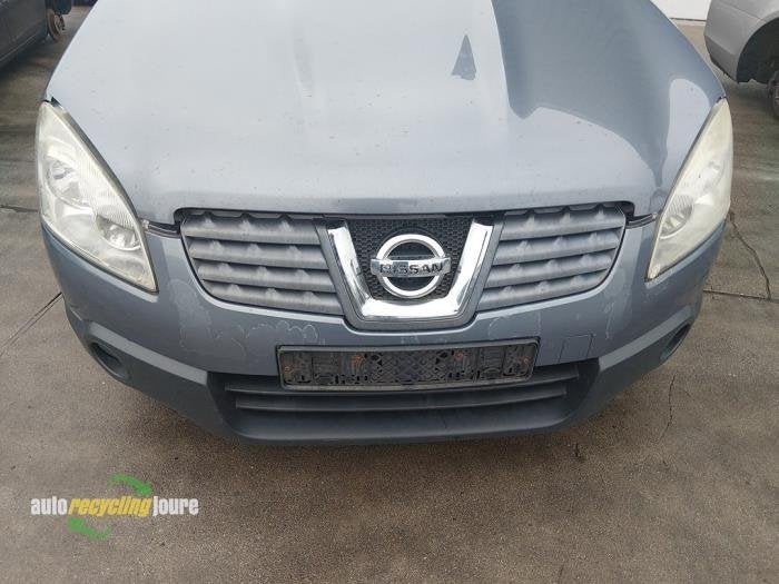 Pare-chocs avant d'un Nissan Qashqai, -, 3 mois de garantie, Utilisé, -