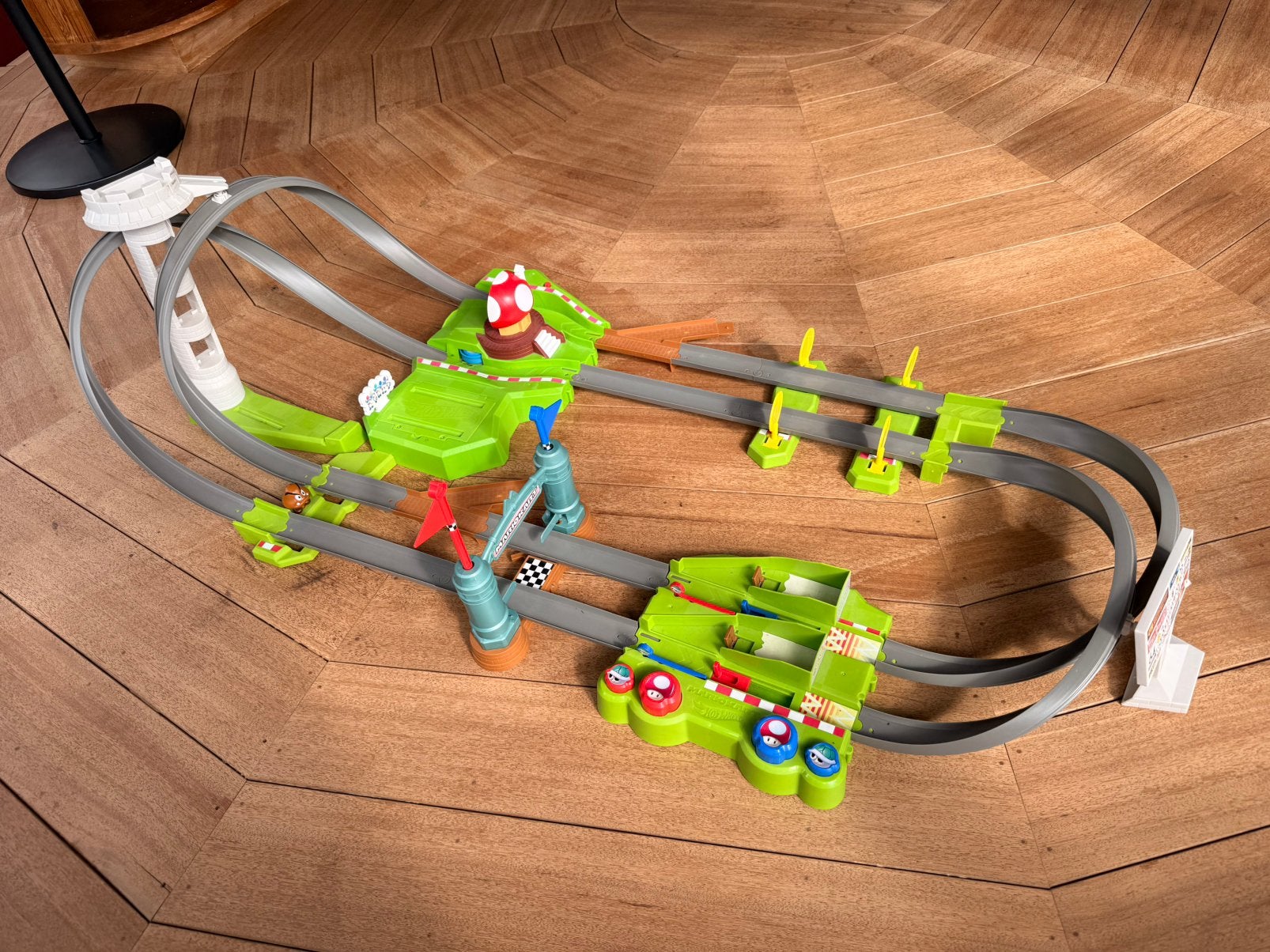 Mario Hot Wheels, Ophalen, Zo goed als nieuw, Hot Wheels
