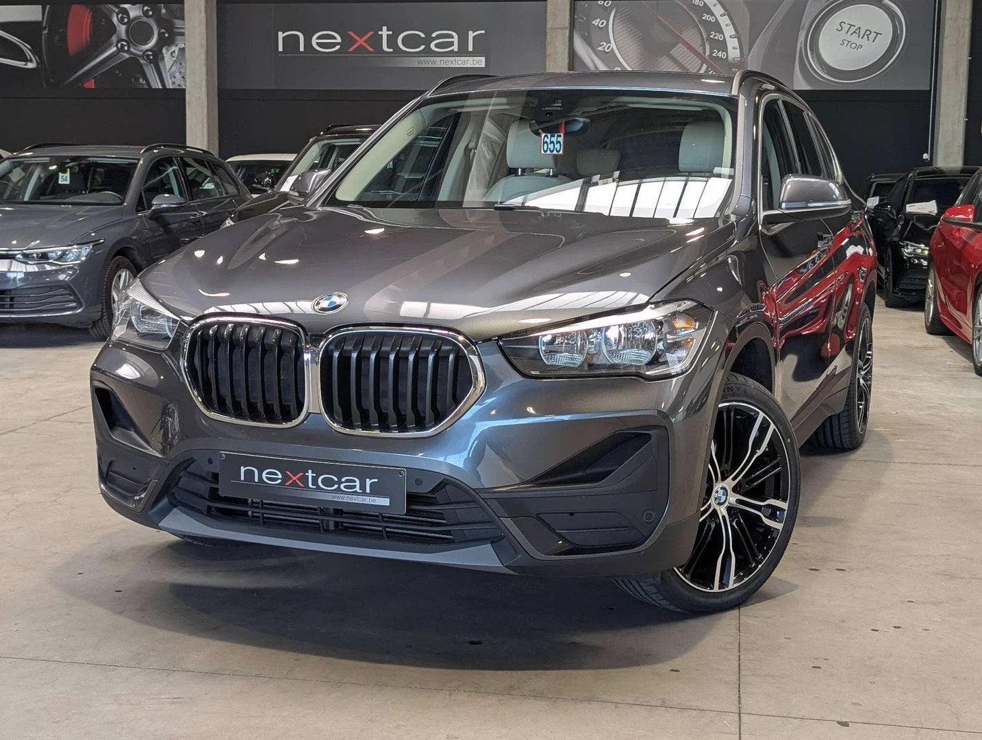 BMW X1 16dA SDrive *NAVI PRO-CUIR-CRUISE-PARKING*, Autos : Divers, Argent ou Gris, 1496 cm³, Diesel, Automatique