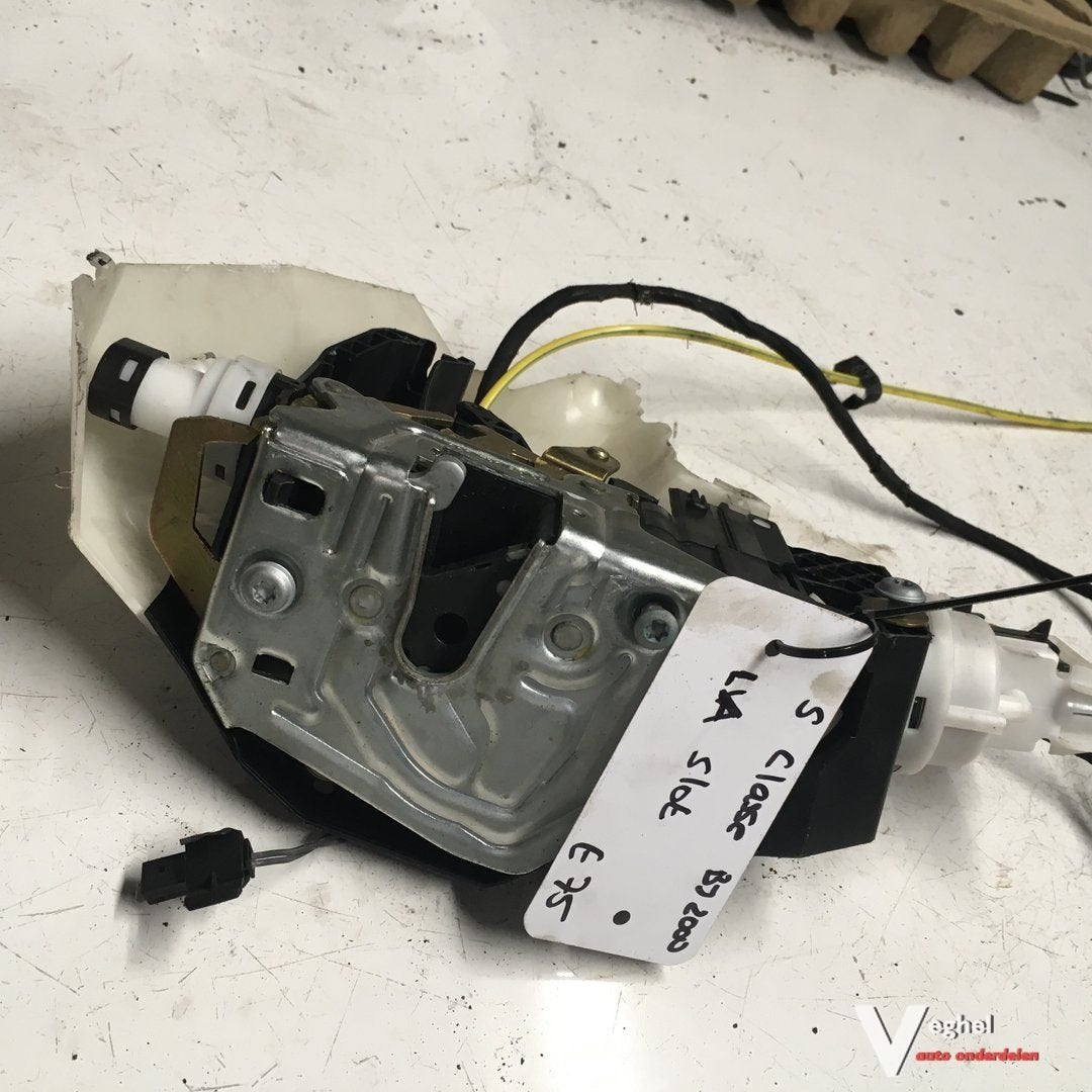 Mercedes S klasse  2000   Binnenslot Linksachter   220 730 6, -, Utilisé, -, -
