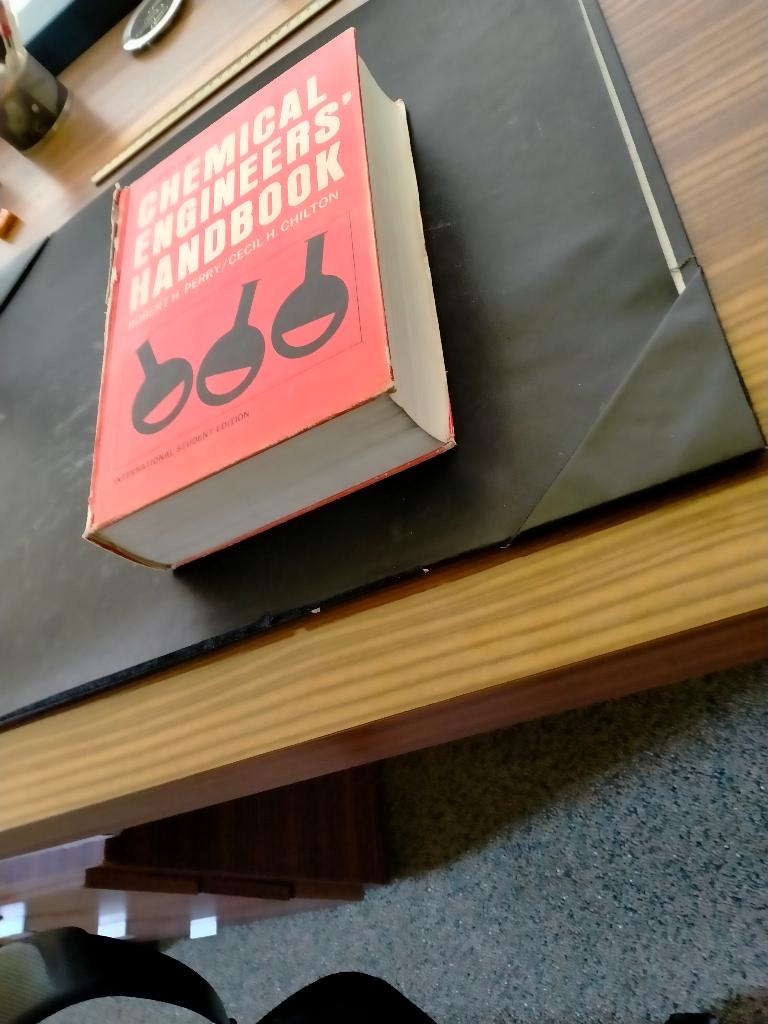 Chemical Engineer's Handbook van Perry, Boeken, Techniek, Robert H. Perry / Cecil H. Chilton, Overige onderwerpen, Ophalen, Gelezen