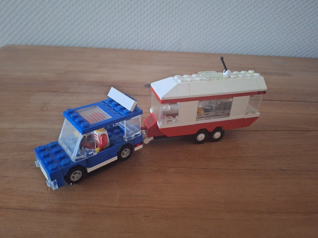 lego town auto met camper 6590, Kinderen en Baby's, Lego, Ophalen of Verzenden, Compleet, Complete set