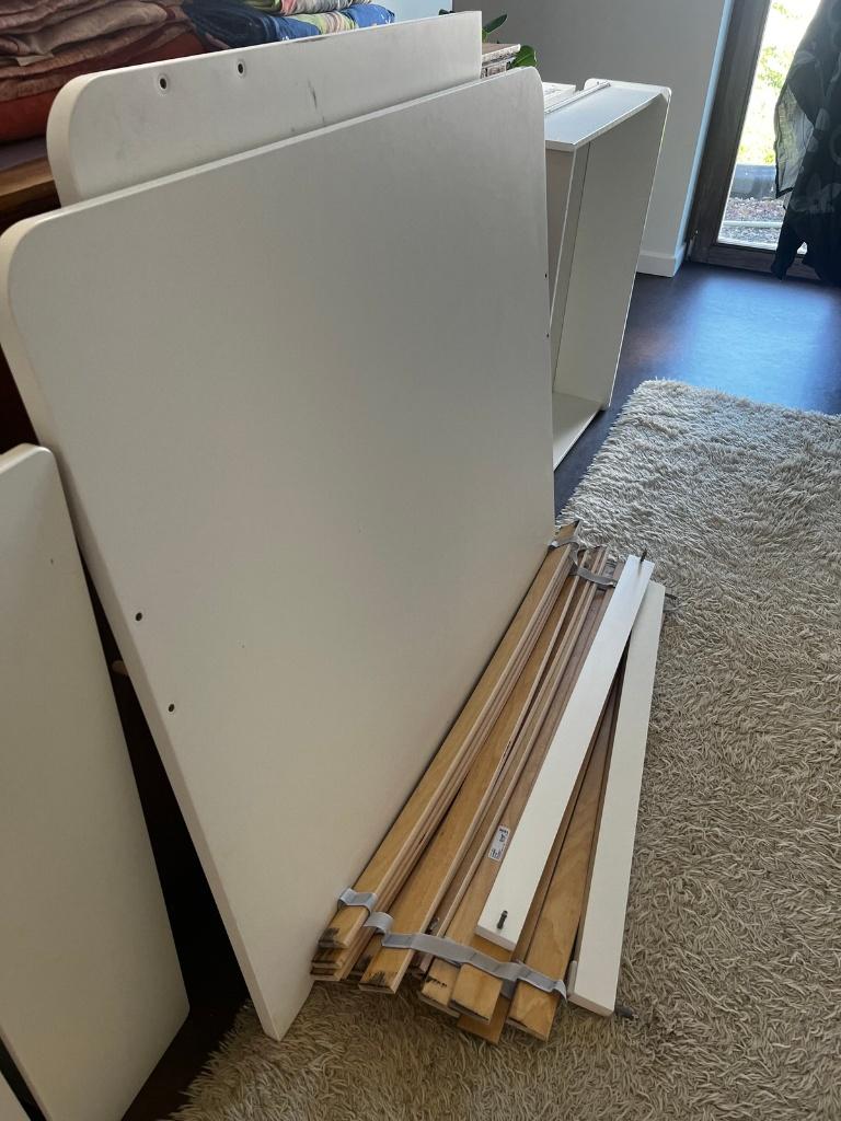 1-persoonsbed in Herent? Ikea Slakt. Goede conditie., Huis en Inrichting, Slaapkamer | Bedden, Gebruikt, Eenpersoons, 90 cm, 200 cm