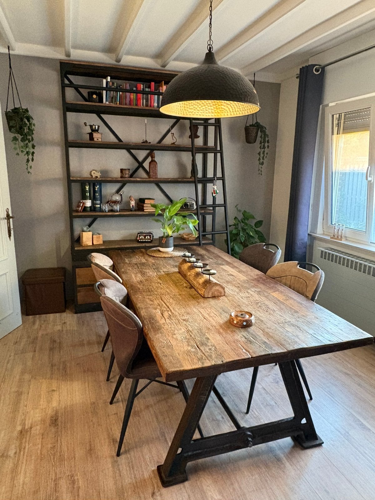 Industriële Eethoek + Kast Paco Meubelen (Nieuwstaat), Huis en Inrichting, Kasten | Stellingkasten, Ophalen, Zo goed als nieuw