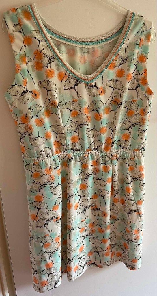 Kleedje maat L, Overige kleuren, Verzenden, Maat 42/44 (L), Zo goed als nieuw