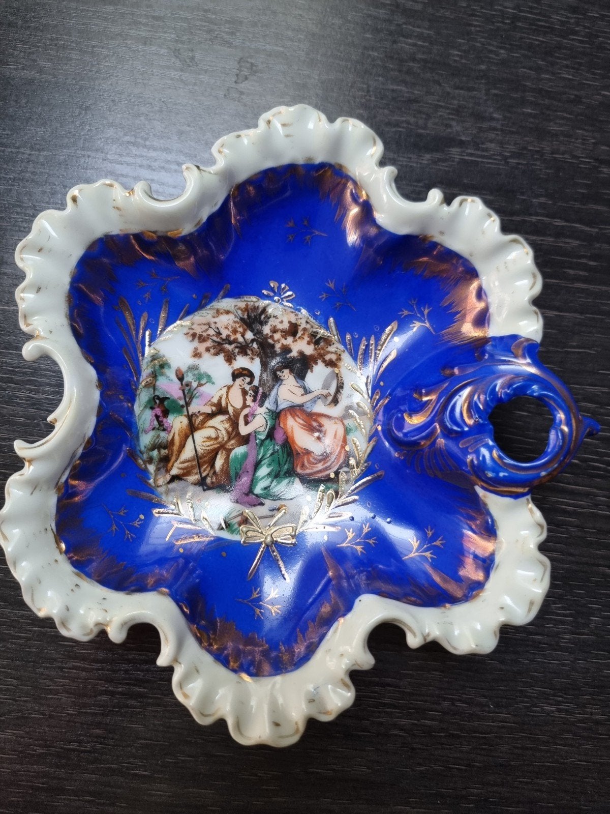 Porcelainen schaal, Handtassen en Accessoires, Broches, Ophalen