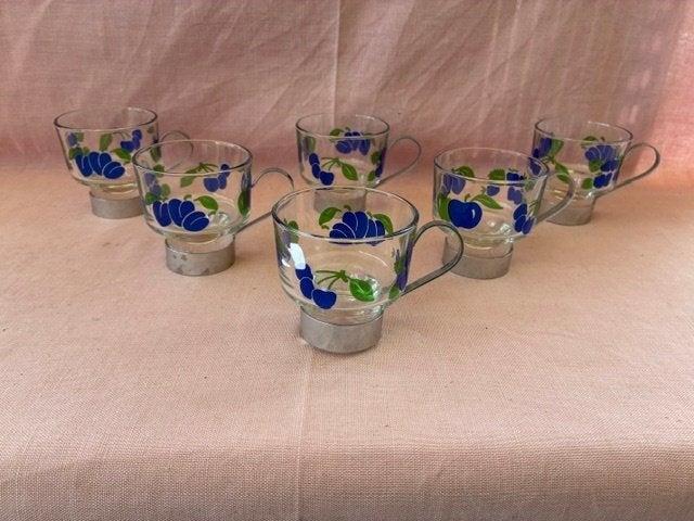 6 tasses à thé en verre dans un support en métal., Enlèvement ou Envoi, Comme neuf, Verre, Autres types