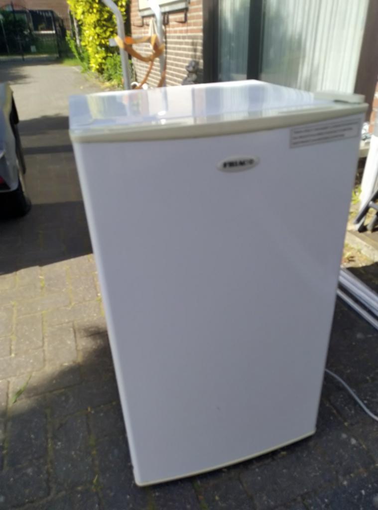 Koelkast friac tafelmodel in perfecte staat, 2 jaar oud., Ophalen