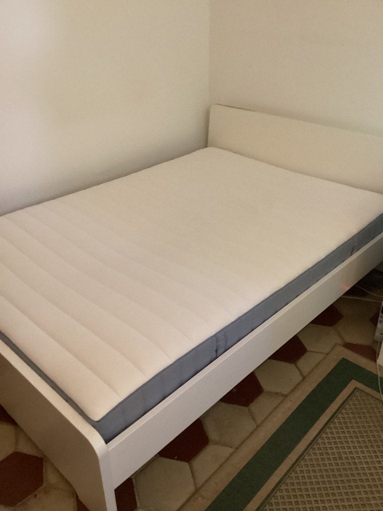 Matelas Ikea VALEVAG 140x200 moins de 6mois, Ophalen, 140 cm, Matras, 200 cm