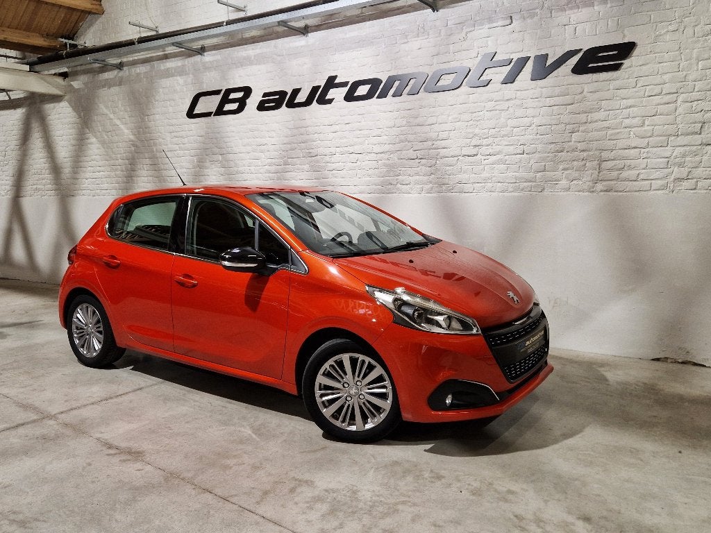Peugeot 208 en bon état, Autos, Peugeot, Achat, Euro 6, Entreprise, Noir