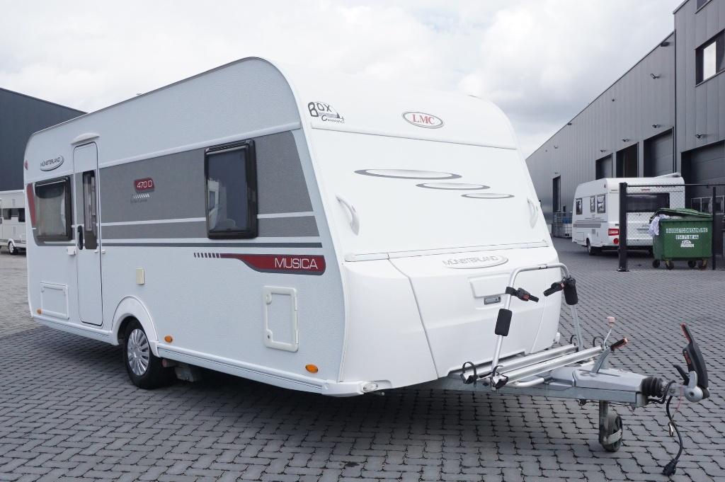 Belle LMC pour 4 pers.avec déménageur, auvent, porte-vélos,, Grand lit, Entreprise, Banquette en rond, Jusqu'à 4