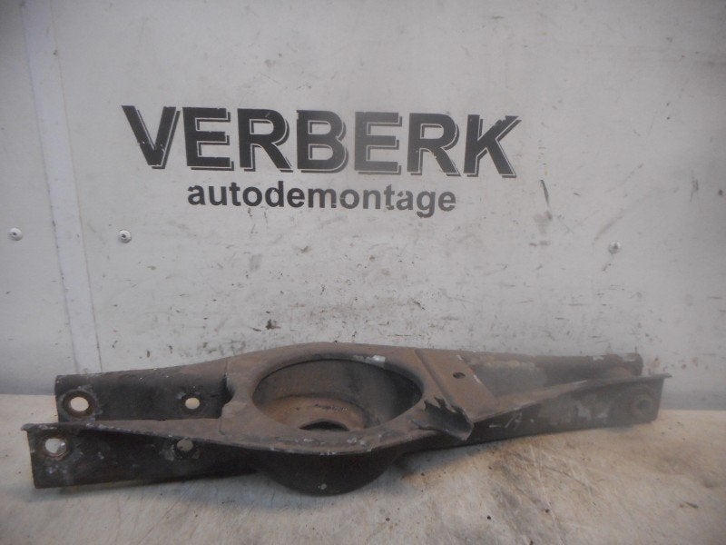 BRAS DE SUSPENSION ARRIÈRE GAUCHE Peugeot 406 Coupé (8C), Kontakt-peugeot@peugeot.com, Utilisé, Peugeot Deutschland GmbH, Bahnhofsplatz
65423  Rüsselsheim, DE