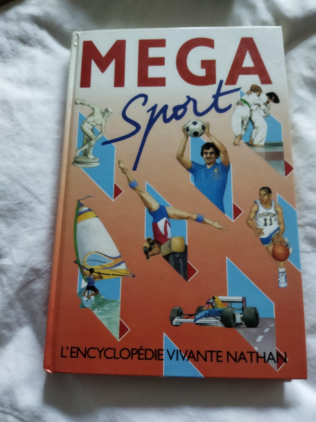 Megasport, Ophalen of Verzenden, Zo goed als nieuw, Nathan, Non-fictie