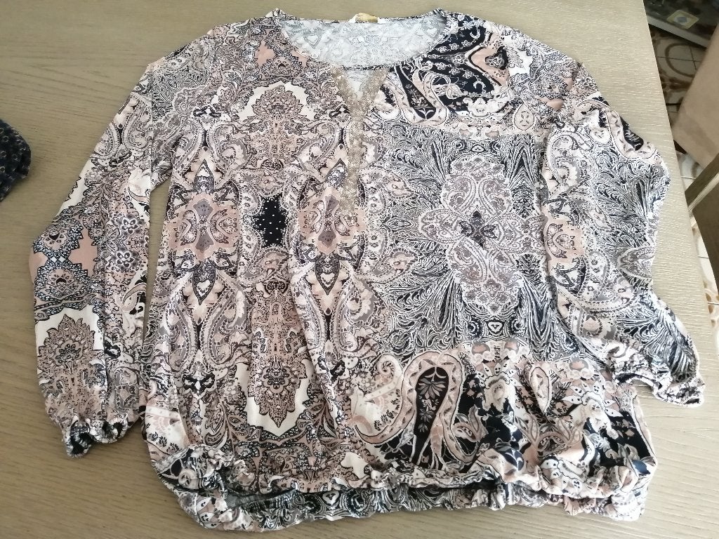 fijn blousje maat 48, Enlèvement ou Envoi, Comme neuf, Taille 46/48 (XL) ou plus grande, Multicolore
