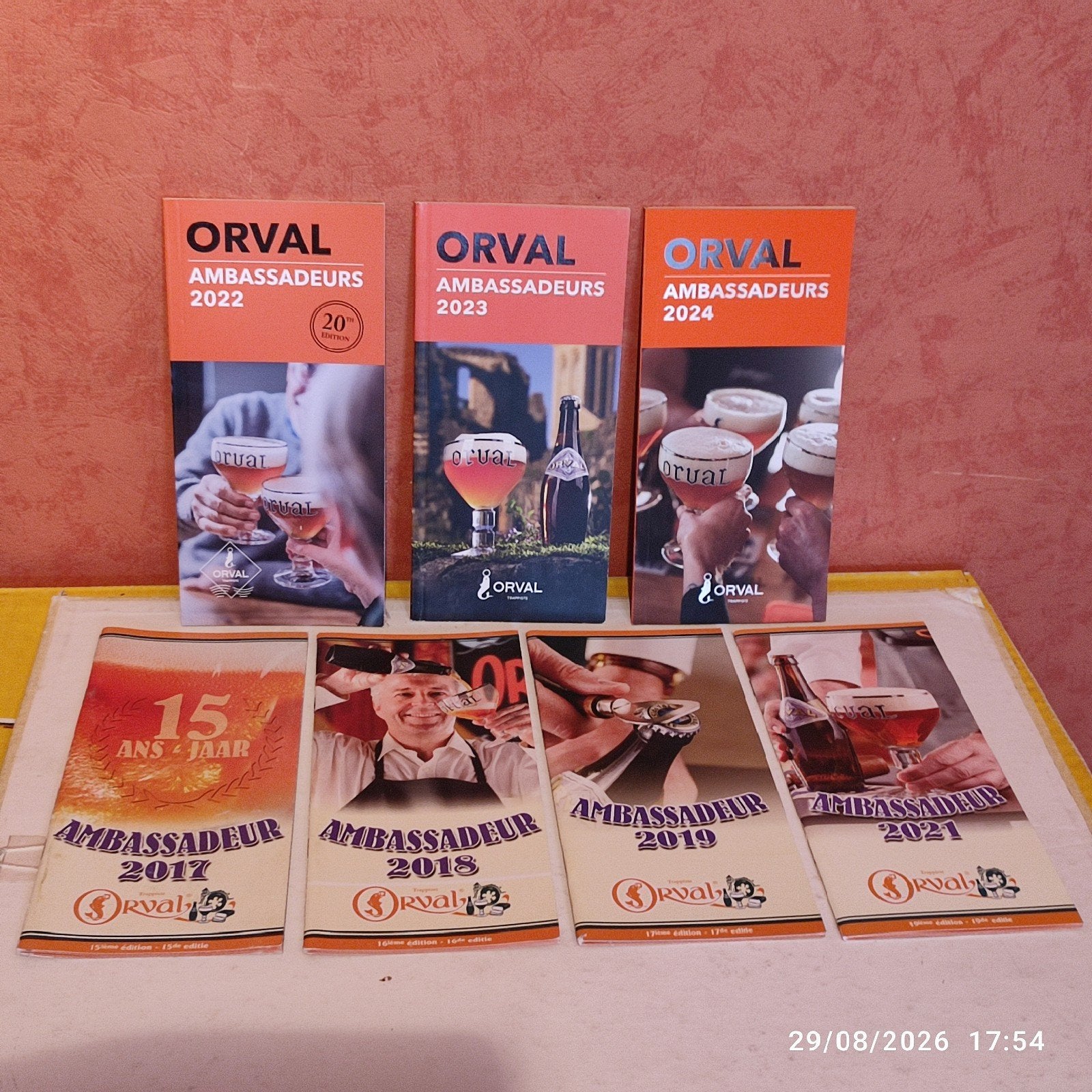 ORVAL : Gros lot de livrets ambassadeur , calendriers......., Enlèvement, Comme neuf, Panneau, Plaque ou Plaquette publicitaire