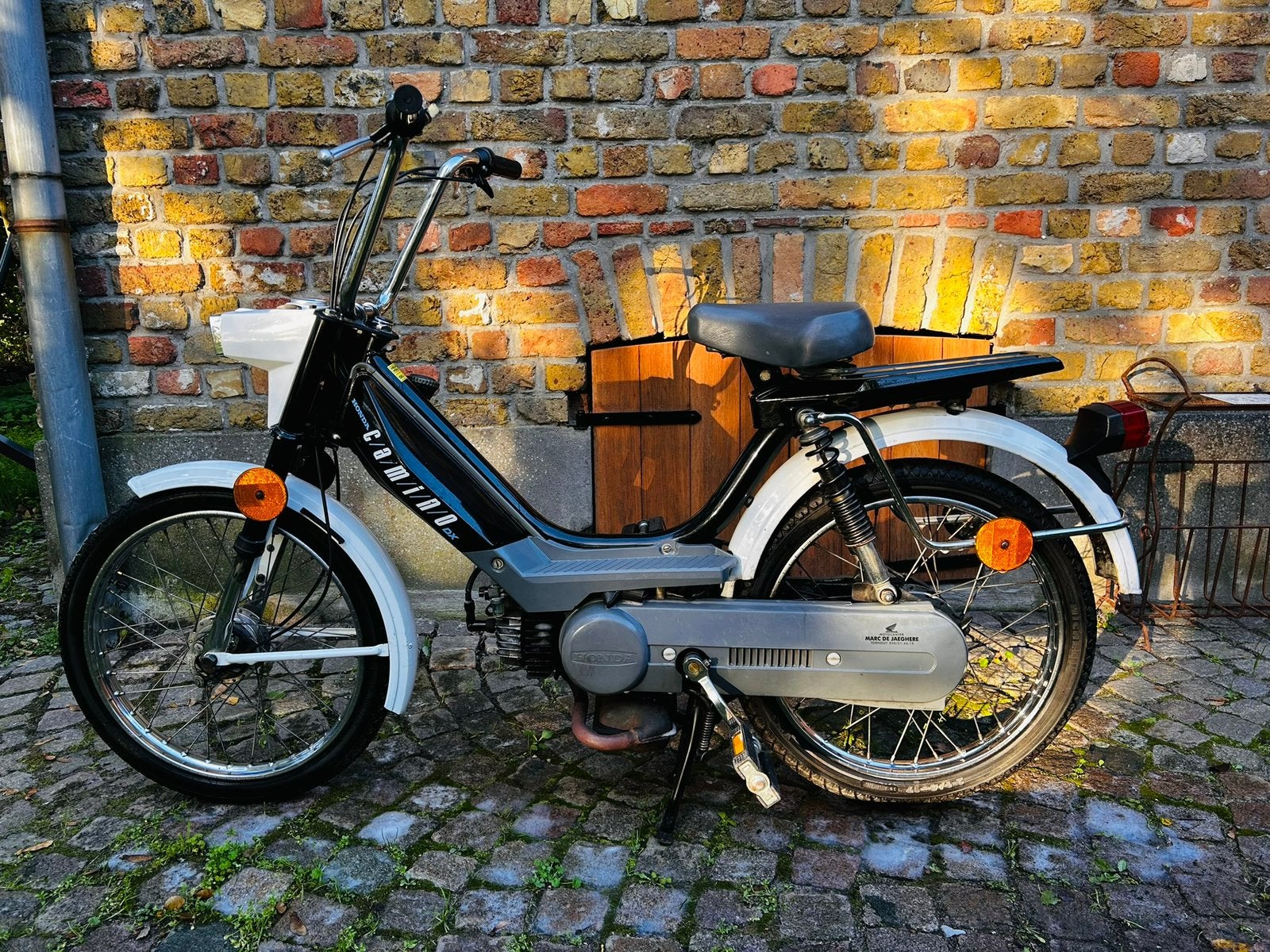 Honda Camino dx klasse A Originele staat, Ophalen, Zo goed als nieuw