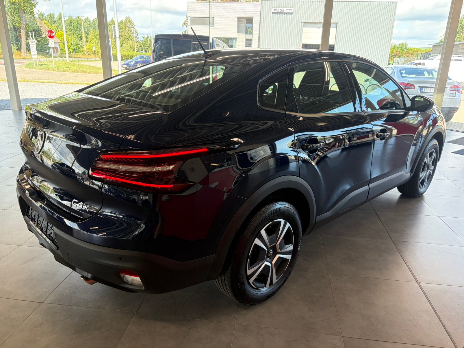 Citroën C4 X 1.2Hybrid EAT8 Automaat, Auto's, Citroën, 4 deurs, Stof, Euro 6, 1199 cc