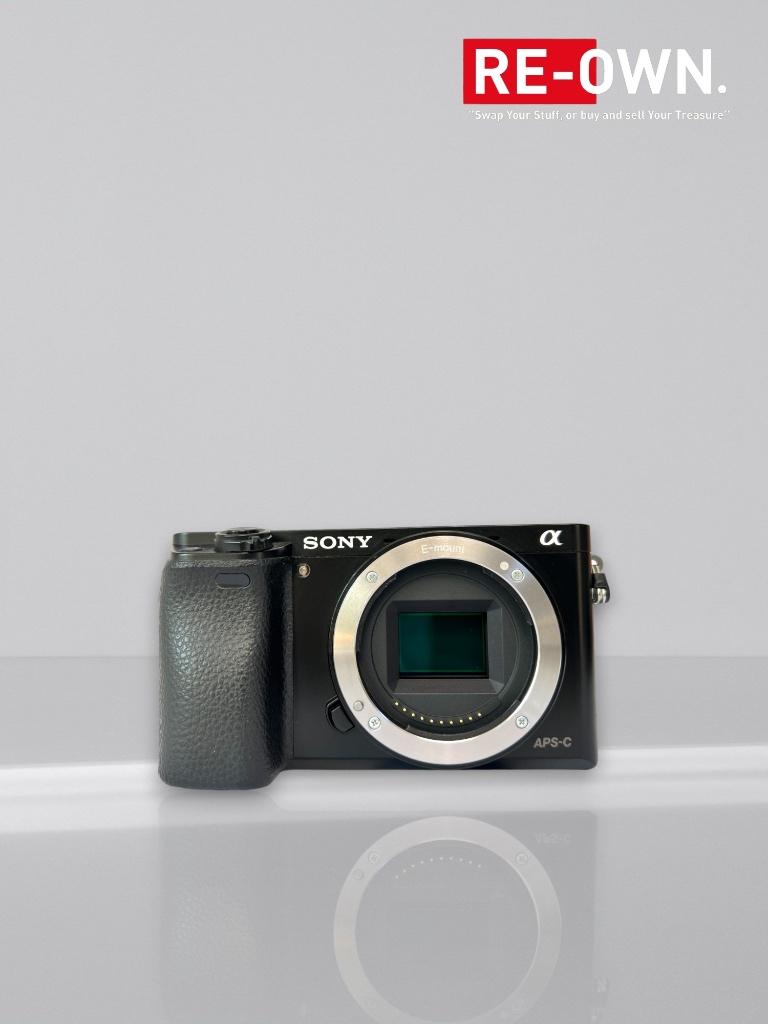 Sony A6000 body (topstaat + doos + 892 clicks)kom inruilen!, Audio, Tv en Foto, Fotocamera's Digitaal, Compact, Ophalen of Verzenden