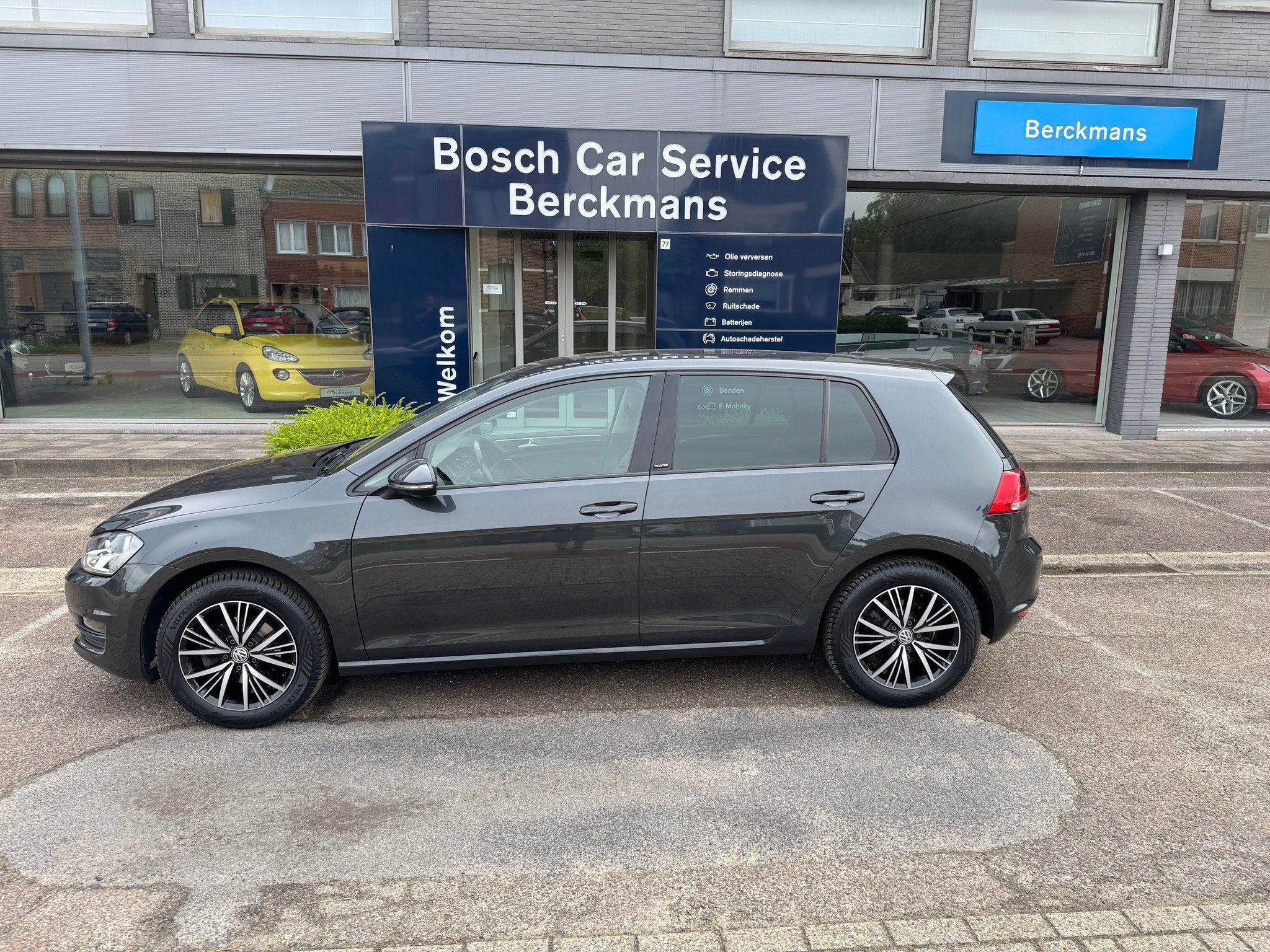 Volkswagen Golf Allstar 1.2TSI met vele opties!, Autos, Argent ou Gris, Achat, Euro 6, Entreprise