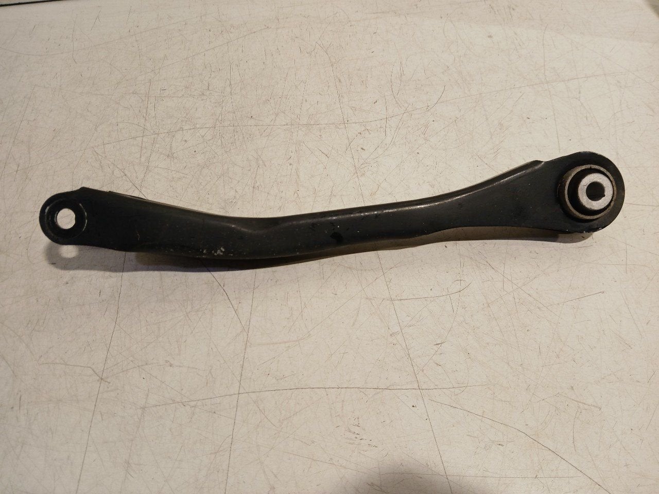 Draagarm rechts achter BMW 3 serie, Onderdelen@venauto.nl, Van der Ven Autorecycling B.V., Gebruikt, Ettenseweg 76, 4706 PB Roosendaal, The Netherlands