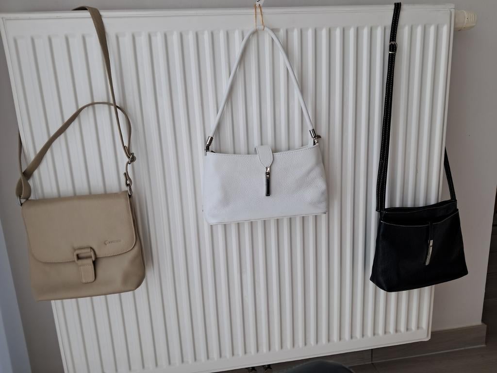Lederen Handtassen . zwart nieuw ,beige zo goed als ni, Ophalen, Wit
