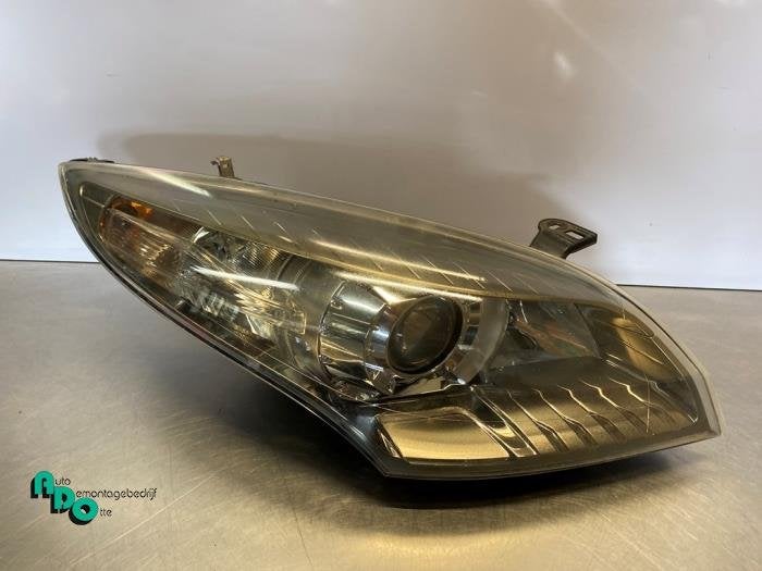 Phare droit d'un Renault Megane (Megane 3 08-), Autos : Pièces & Accessoires, Renault, -, 3 mois de garantie, Utilisé