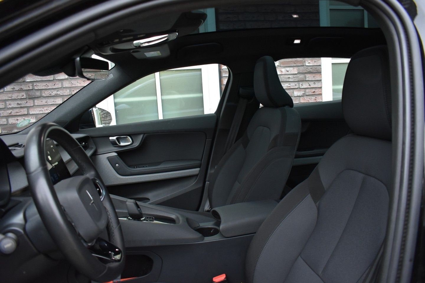 Polestar 2 Polestar 2 Long Range Dual Motor Launch Edition S, Autos, Achat, Entreprise, Ordinateur de bord, Automatique