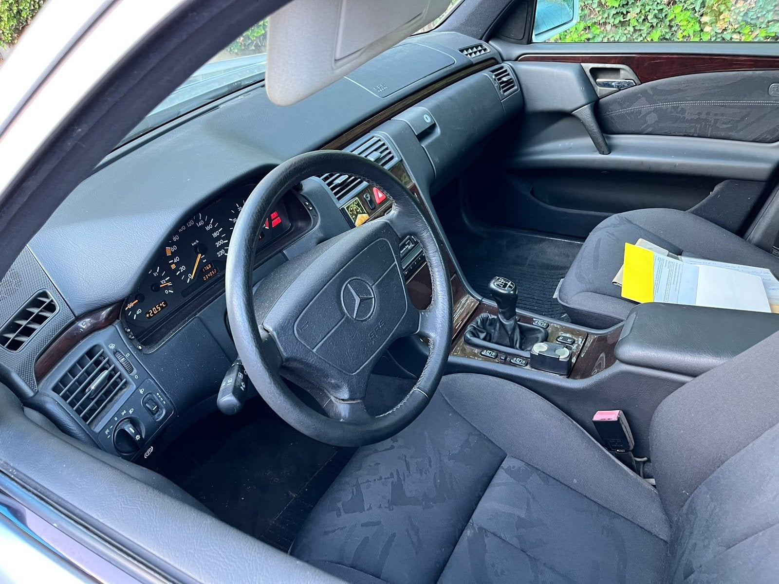 Mercedes-benz E220 Elegance 1996, foto 5