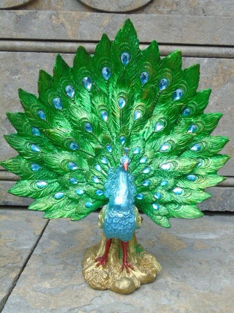 statue un paon plumes ouverte avec brillants, Maison & Meubles, Enlèvement ou Envoi, Neuf, Multicolore, Autres matériaux