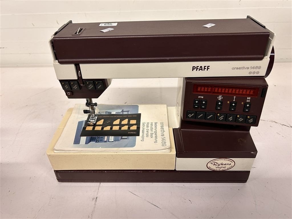 A7417. Pfaff Creative 1469 naaimachine met naaipedaal, koffe, Hobby & Loisirs créatifs, Couture & Fournitures, Enlèvement ou Envoi