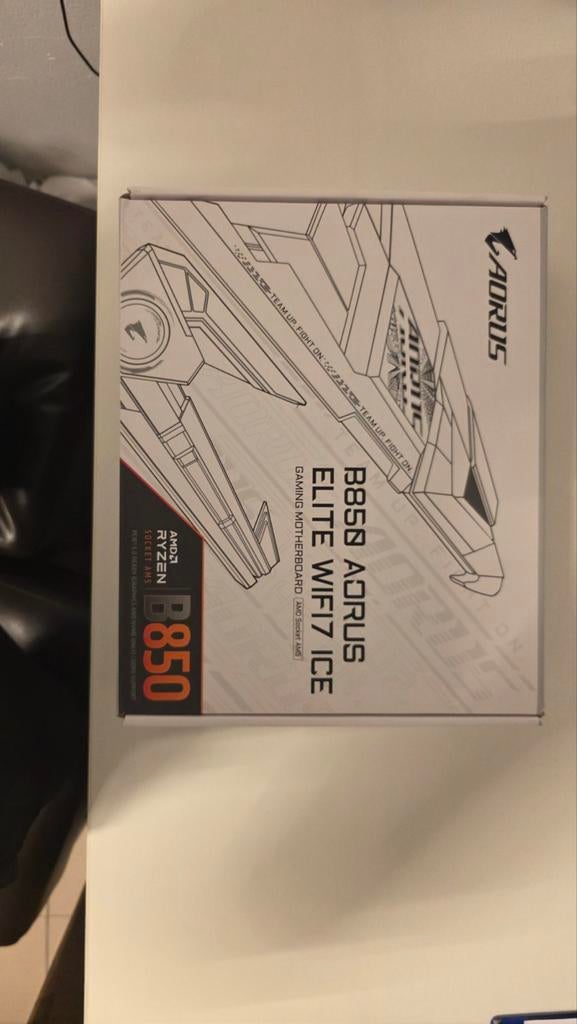 GIGABYTE B850 AORUS ELITE WIFI7 ICE, Computers en Software, Moederborden, Ophalen, AMD, DDR5