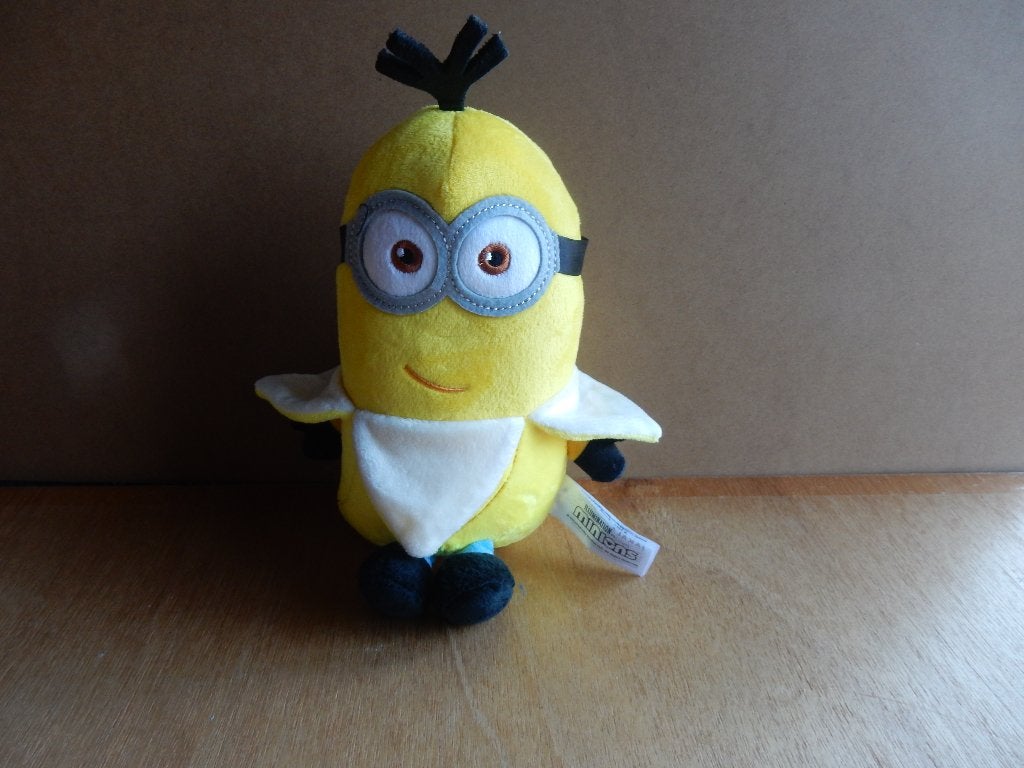 nr.207 - Knuffel minion banaan, Kinderen en Baby's, Overige karakters, Ophalen of Verzenden, Zo goed als nieuw, Met label