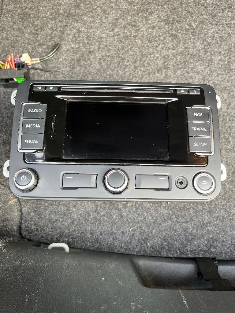 RNS 310 avec code d'activation, Enlèvement, Utilisé, Volkswagen