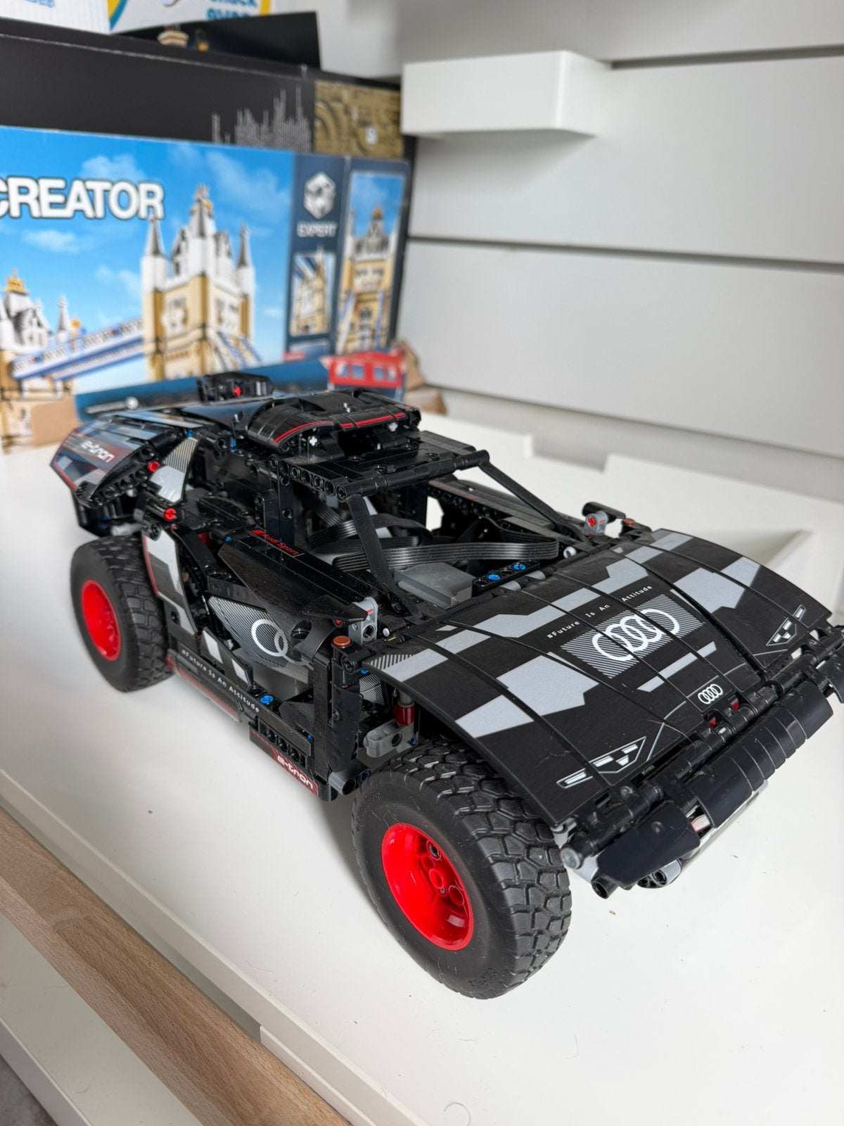 Lego technic audi 42160, Lego, Ensemble complet, Comme neuf, Enlèvement