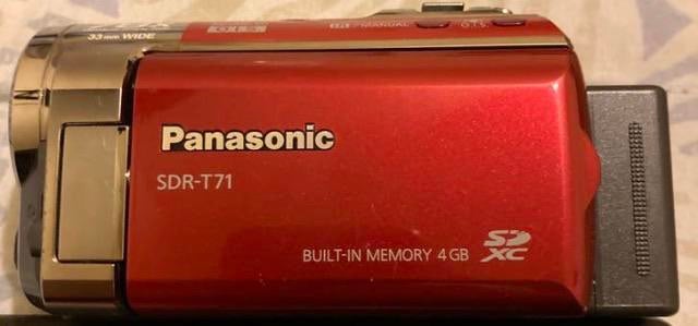Caméscope Panasonic SDR-T71 de couleur rouge., Enlèvement ou Envoi, Panasonic