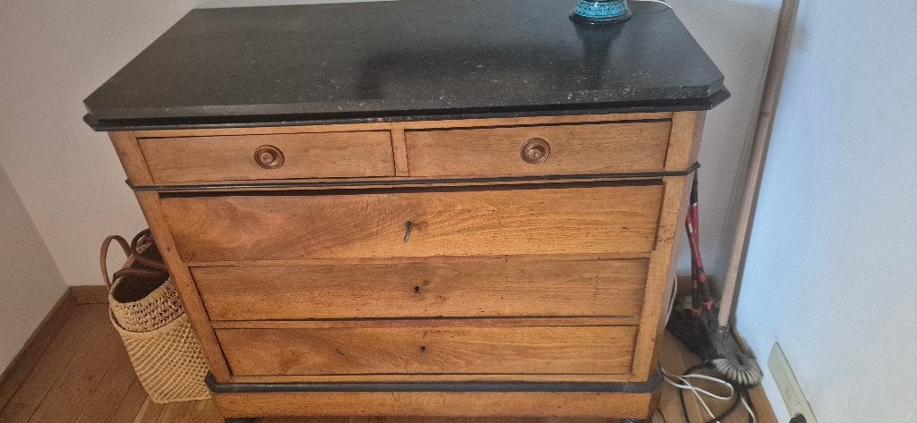 Commode ancienne, Antiquités & Art, Enlèvement