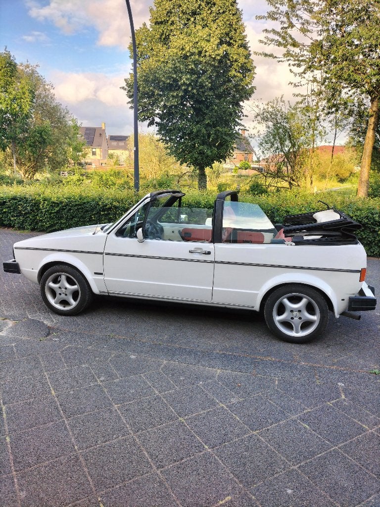 Volkswagen Golf cabrio type 1 uit 1985, Autos, Achat, Cabriolet, Boîte manuelle, Alcantara