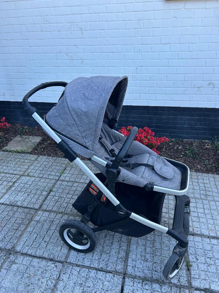 Poussette Thule Sleek (Gris chiné) - Confortable et Robuste, Autres marques, Enlèvement, Utilisé, Poussette