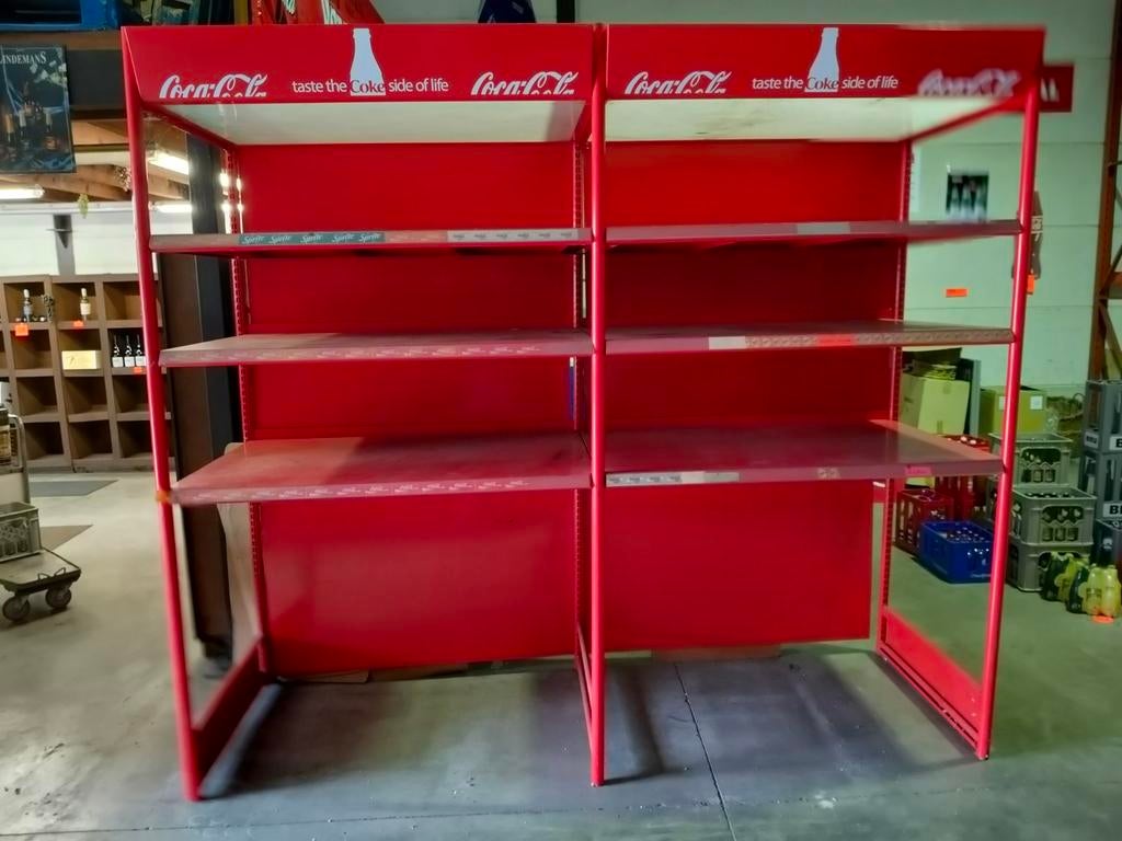Dubbel coca cola rek, Ophalen