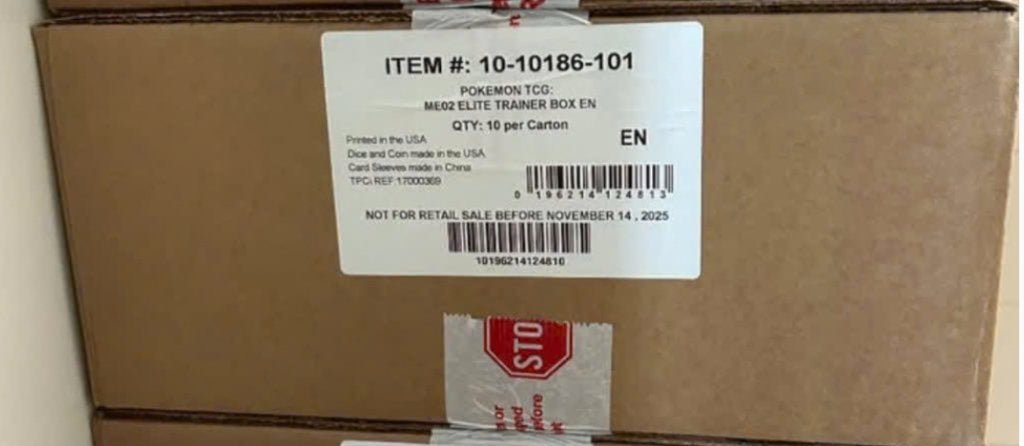 Pokemon Phantasmal flames etb case, Enlèvement, Neuf, Autres types