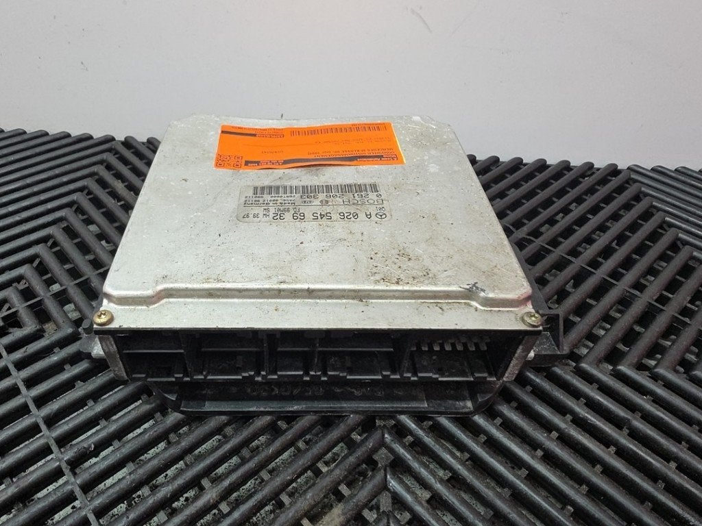 COMPUTER MOTOR ML I (163) (|A0265456932|0261206303|), Robert Bosch AG, Gebruikt, Mercedes-Benz, Robert-Bosch-Allee 1
74232  Abstatt, DE