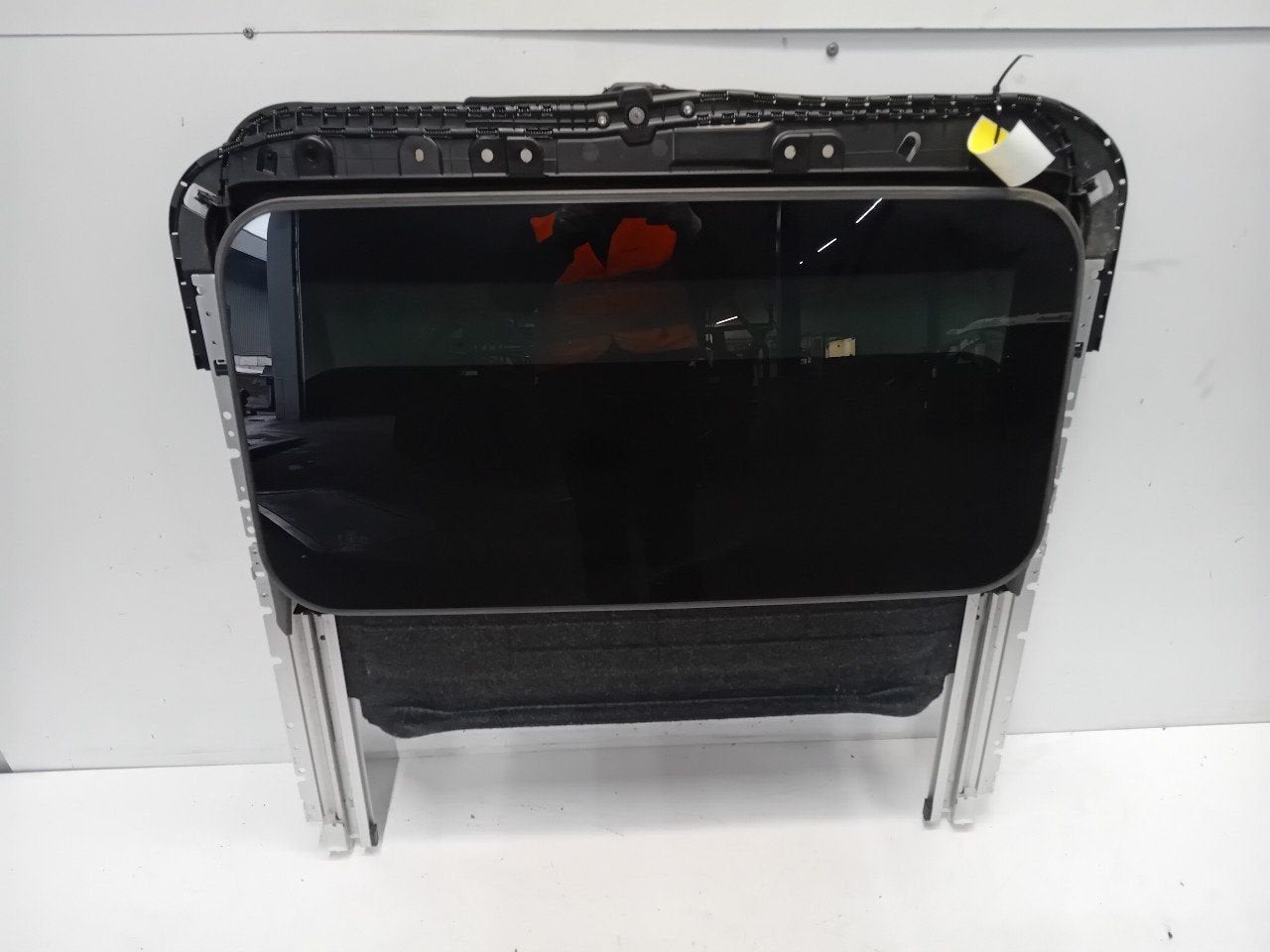 Schuif-kanteldak Mitsubishi Outlander, Auto-onderdelen, Onderdelen@venauto.nl, Van der Ven Autorecycling B.V., Gebruikt, Ettenseweg 76, 4706 PB Roosendaal, The Netherlands