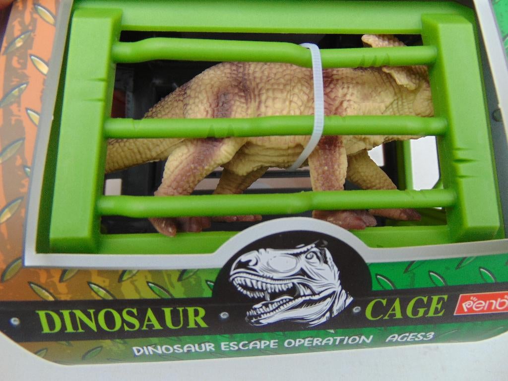 speelgoed Triceratops in kooi, Dinosaurus kooi, Kinderen en Baby's, Speelgoed | Actiefiguren, Nieuw, Ophalen of Verzenden