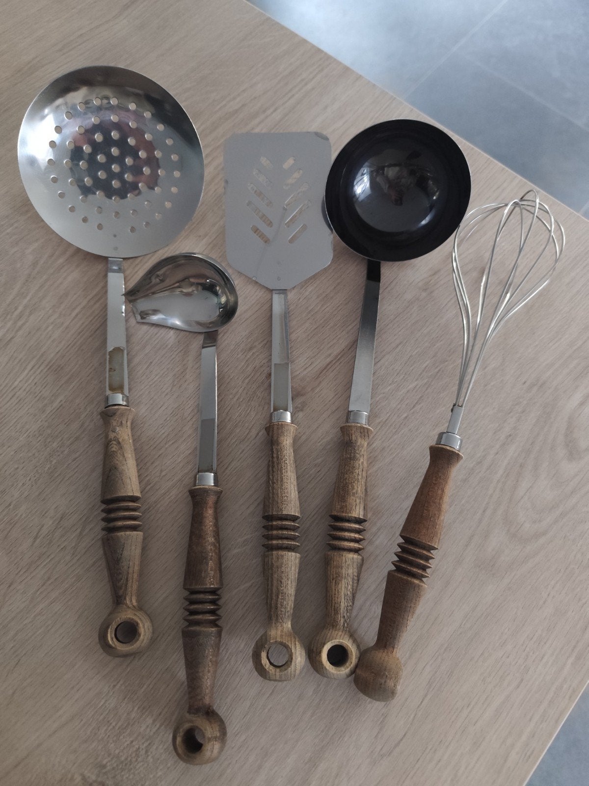 Set de 5 ustensiles de cuisine vintage bois tourné & inox, Maison & Meubles, Enlèvement ou Envoi, Bois