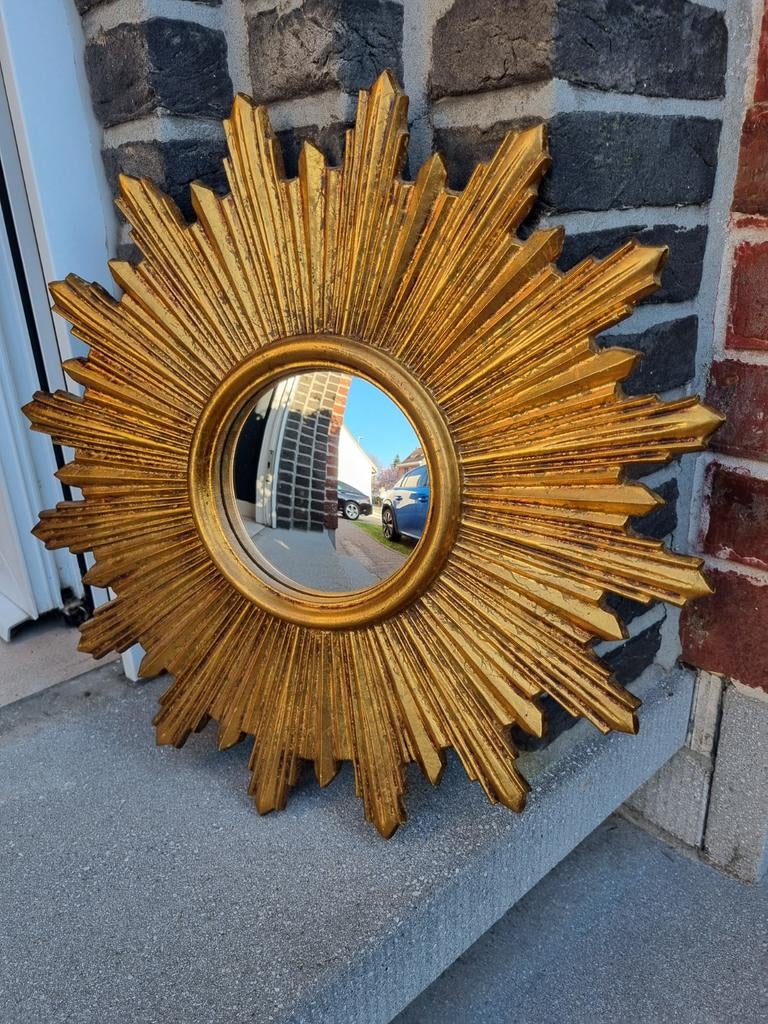 Vintage zonnespiegel 43 cm , hout/ houtresine., Ophalen of Verzenden