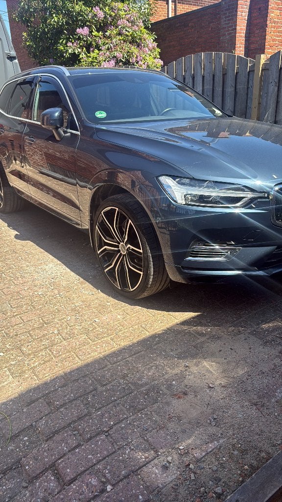 Volvo Xc 60 T8, Auto's, Volvo, Automaat, Dealer onderhouden, 1969 cc, Blauw