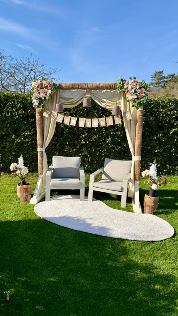 Wedding Arch / Backdrop te huur, Enlèvement ou Envoi, Comme neuf
